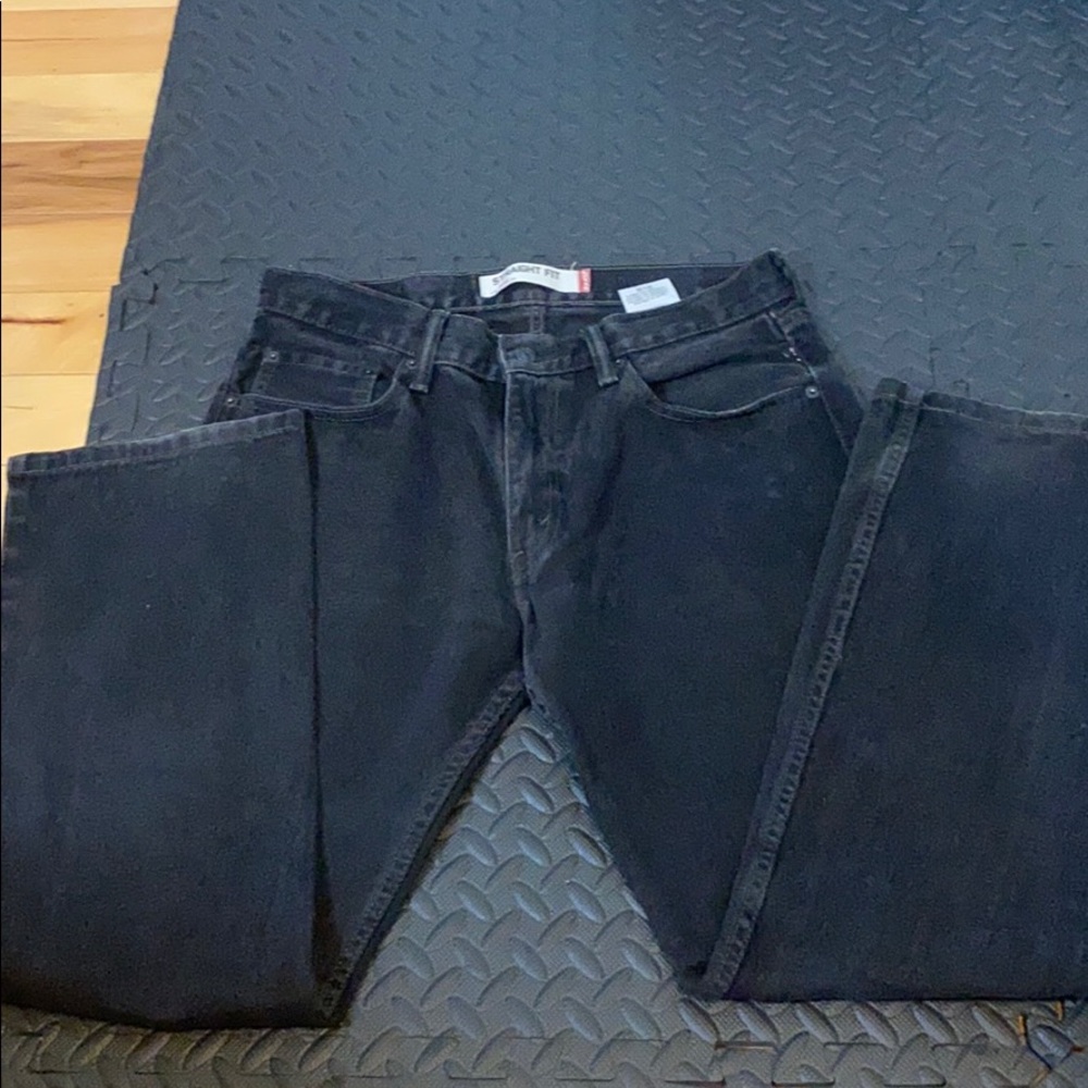 Levi Strauss Straight Fit 32x30